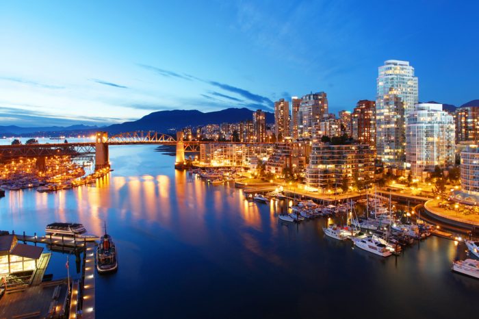 Canadá: Becas Para Pregrado en Cualquier curso de asignaturas ofrecido por la universidad Universidad de Columbia Británica